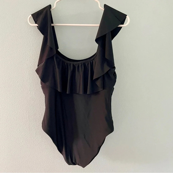 Gianni Bini black ruffle swimsuit size large - Picture 2 of 7